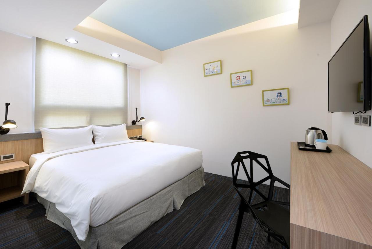 Hommie Inn Taichung Exterior photo