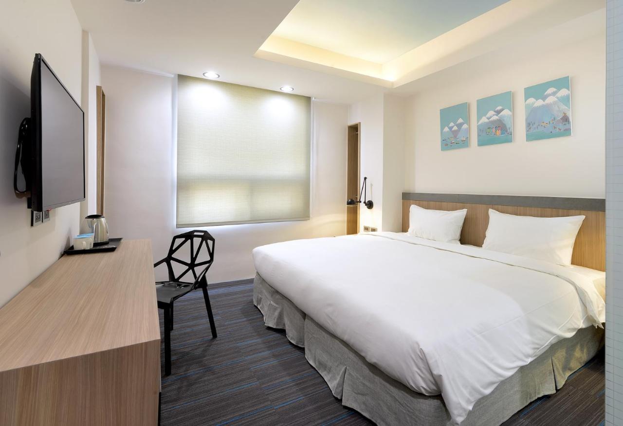 Hommie Inn Taichung Exterior photo