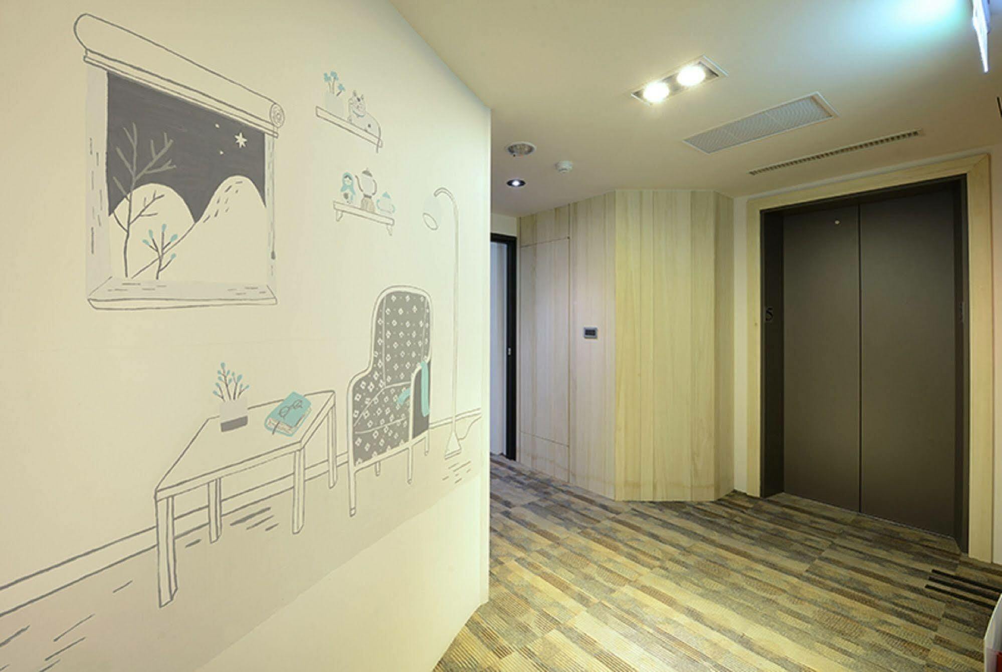 Hommie Inn Taichung Exterior photo